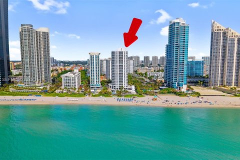 Copropriété à vendre à Sunny Isles Beach, Floride: 3 chambres, 172.8 m2 № 1976856 - photo 27