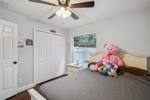 House in DeLand, Florida 4 bedrooms, 218.41 sq.m. № 2309076 - photo 19