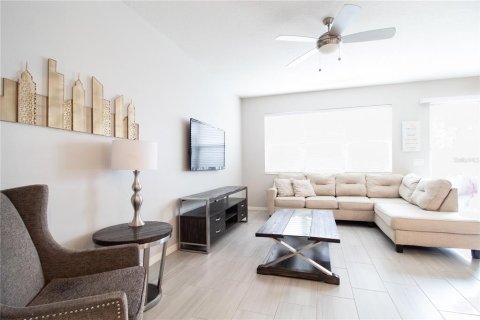 Touwnhouse à louer à Kissimmee, Floride: 4 chambres, 153.2 m2 № 2399472 - photo 9