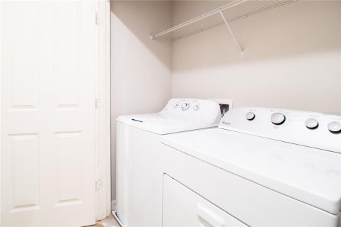 Touwnhouse à louer à Kissimmee, Floride: 4 chambres, 153.2 m2 № 2399472 - photo 24