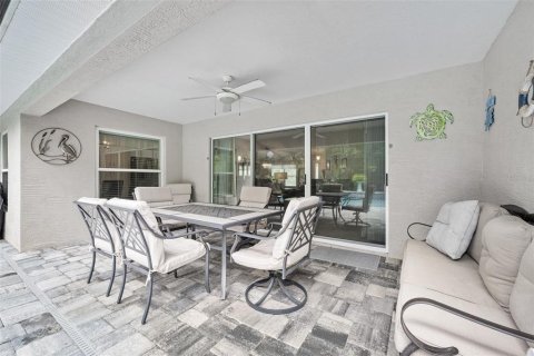 House in Palm Coast, Florida 4 bedrooms, 205.13 sq.m. № 1826737 - photo 25