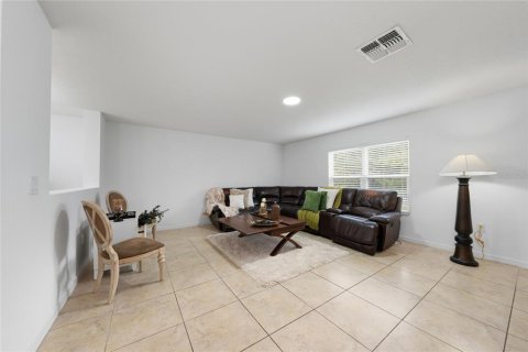 Casa en venta en Kissimmee, Florida, 3 dormitorios, 224.82 m2 № 2138177 - foto 4