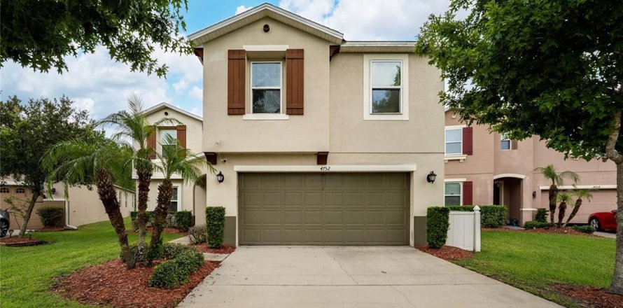 Casa en Kissimmee, Florida 3 dormitorios, 224.82 m2 № 2138177