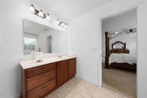 Casa en venta en Kissimmee, Florida, 3 dormitorios, 224.82 m2 № 2138177 - foto 18