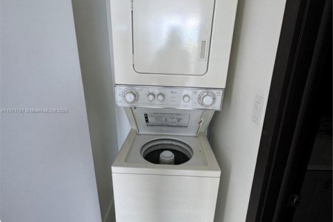 Купить кондоминиум в Авентура, Флорида 2 спальни, 105.54м2, № 1967606 - фото 25