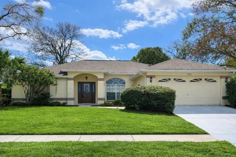 House in Spring Hill, Florida 3 bedrooms, 154.96 sq.m. № 2105370