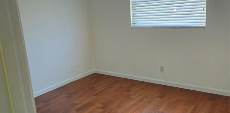 Condominio en Oakland Park, Florida, 2 dormitorios № 1172922