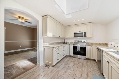 Купить виллу или дом в Палм-Харбор, Флорида 3 комнаты, 296.92м2, № 1336280 - фото 30