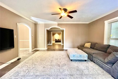House in Palm Harbor, Florida 5 bedrooms, 296.92 sq.m. № 1336280 - photo 14