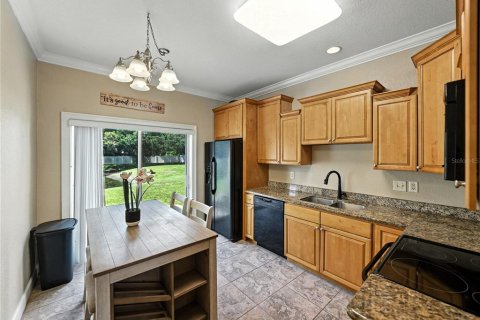 Townhouse in Plant City, Florida 3 bedrooms, 144.93 sq.m. № 1854133 - photo 14