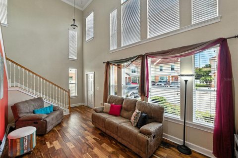 Townhouse in Plant City, Florida 3 bedrooms, 144.93 sq.m. № 1854133 - photo 6