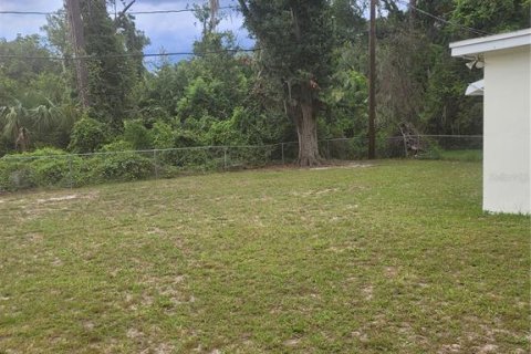 Villa ou maison à vendre à Gainesville, Floride: 3 chambres, 112.32 m2 № 1852489 - photo 2