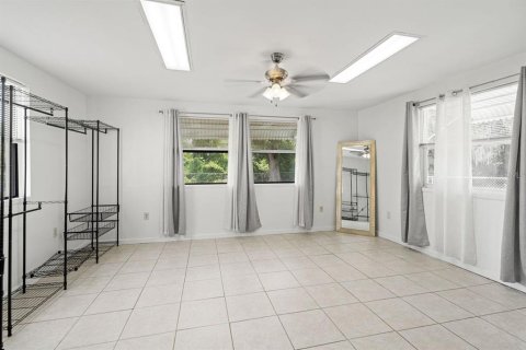 Villa ou maison à vendre à Gainesville, Floride: 3 chambres, 112.32 m2 № 1852489 - photo 6