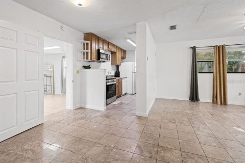 Villa ou maison à vendre à Gainesville, Floride: 3 chambres, 112.32 m2 № 1852489 - photo 10