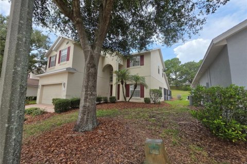 House in Davenport, Florida 5 bedrooms, 234.67 sq.m. № 2267481 - photo 4