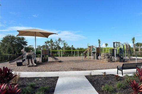 Townhouse in Bradenton, Florida 3 bedrooms, 155.43 sq.m. № 1793741 - photo 17