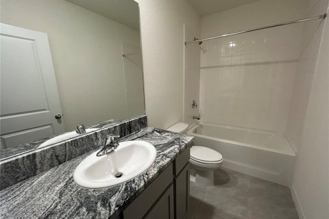 Townhouse in Bradenton, Florida 3 bedrooms, 155.43 sq.m. № 1793741 - photo 7