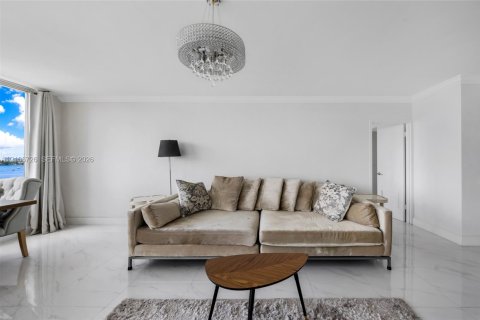 Copropriété à louer à Miami Beach, Floride: 1 chambre, 92.34 m2 № 2418018 - photo 15