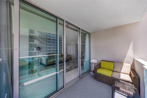 Copropriété à louer à Miami Beach, Floride: 1 chambre, 92.34 m2 № 2418018 - photo 23