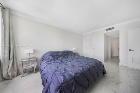 Copropriété à louer à Miami Beach, Floride: 1 chambre, 92.34 m2 № 2418018 - photo 20
