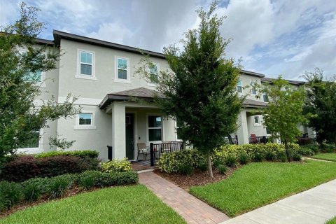 Townhouse in Winter Garden, Florida 3 bedrooms, 180.97 sq.m. № 1894515 - photo 1