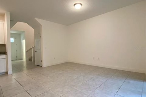 Townhouse in Winter Garden, Florida 3 bedrooms, 180.97 sq.m. № 1894515 - photo 6