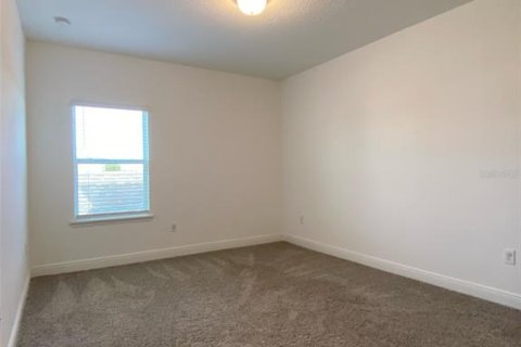 Townhouse in Winter Garden, Florida 3 bedrooms, 180.97 sq.m. № 1894515 - photo 18