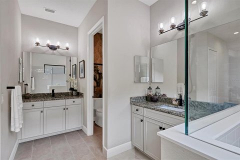 Villa ou maison à vendre à Lakewood Ranch, Floride: 4 chambres, 256.22 m2 № 1358179 - photo 19