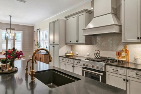 Villa ou maison à vendre à Lakewood Ranch, Floride: 4 chambres, 256.22 m2 № 1358179 - photo 12