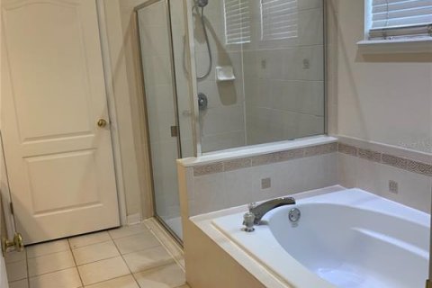 Casa en alquiler en Celebration, Florida, 3 dormitorios, 185.8 m2 № 1824292 - foto 4