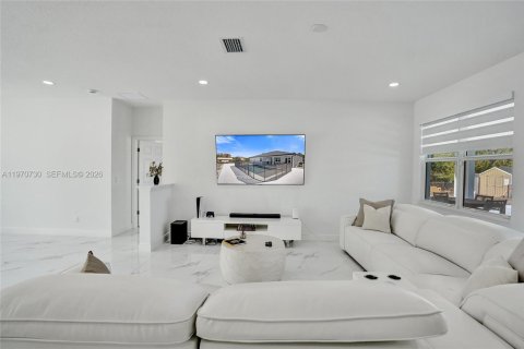 Casa en venta en Loxahatchee Groves, Florida, 5 dormitorios № 2033140 - foto 20