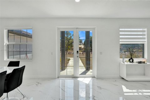 Casa en venta en Loxahatchee Groves, Florida, 5 dormitorios № 2033140 - foto 15