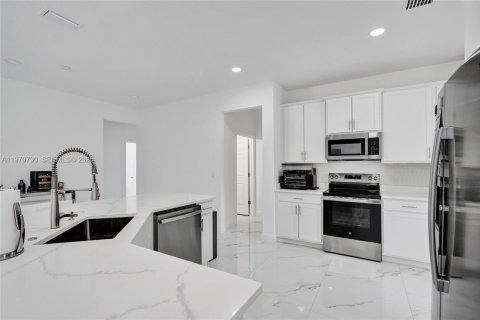 Casa en venta en Loxahatchee Groves, Florida, 5 dormitorios № 2033140 - foto 29