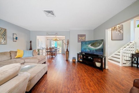 Casa en venta en Seminole, Florida, 3 dormitorios, 167.04 m2 № 1402178 - foto 5