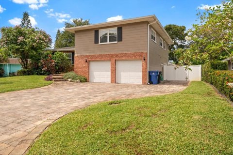 Casa en venta en Seminole, Florida, 3 dormitorios, 167.04 m2 № 1402178 - foto 4