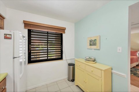 Copropriété à vendre à Sarasota, Floride: 2 chambres, 98.94 m2 № 1912585 - photo 18
