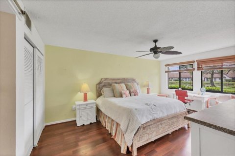 Copropriété à vendre à Sarasota, Floride: 2 chambres, 98.94 m2 № 1912585 - photo 16