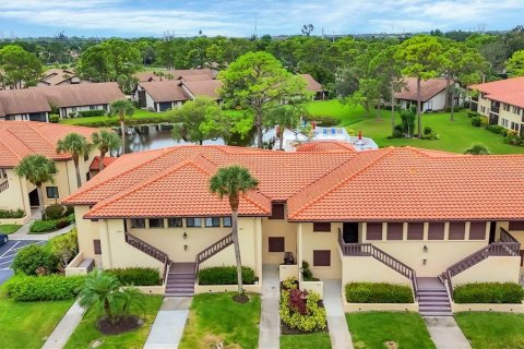 Copropriété à vendre à Sarasota, Floride: 2 chambres, 98.94 m2 № 1912585 - photo 2