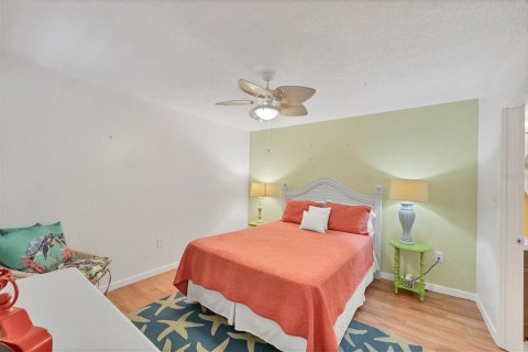 Copropriété à vendre à Sarasota, Floride: 2 chambres, 98.94 m2 № 1912585 - photo 27