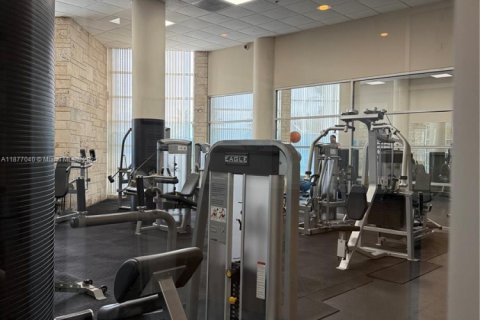 Copropriété à vendre à Miami Beach, Floride: 2 chambres, 95.69 m2 № 1931287 - photo 16