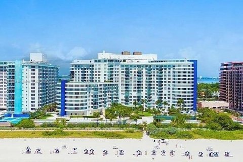 Copropriété à vendre à Miami Beach, Floride: 2 chambres, 95.69 m2 № 1931287 - photo 27