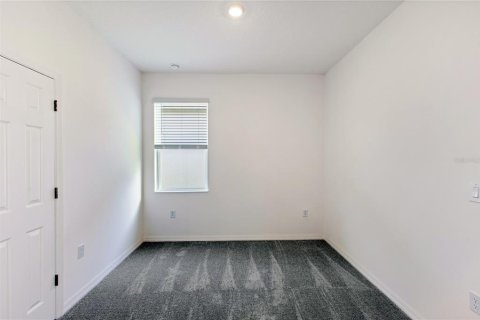 Casa en venta en Fruitland Park, Florida, 4 dormitorios, 139.45 m2 № 1778071 - foto 3