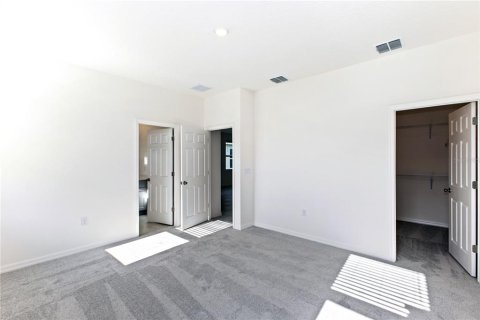 Casa en venta en Fruitland Park, Florida, 4 dormitorios, 139.45 m2 № 1778071 - foto 6