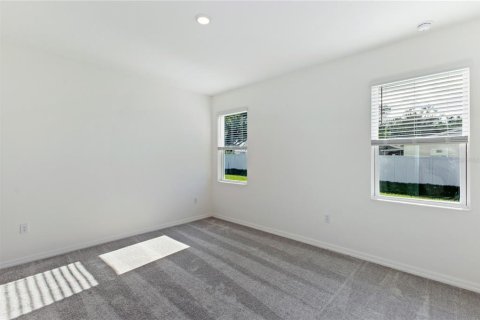 Casa en venta en Fruitland Park, Florida, 4 dormitorios, 139.45 m2 № 1778071 - foto 5