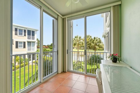 Condo in Vero Beach, Florida, 3 bedrooms № 2190989 - photo 28