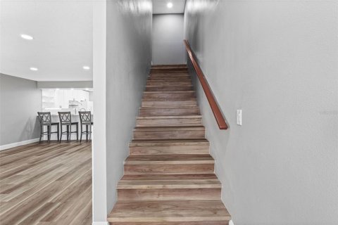Touwnhouse à louer à Tampa, Floride: 2 chambres, 132.29 m2 № 2226279 - photo 24