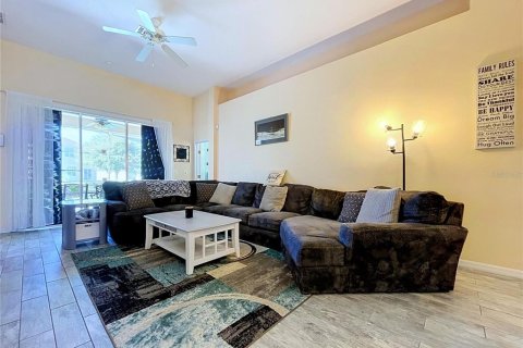 Casa en venta en Haines City, Florida, 4 dormitorios, 170.29 m2 № 2234856 - foto 17