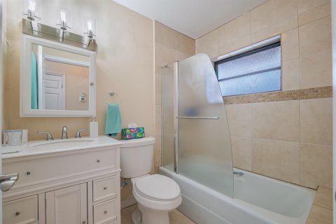Copropriété à vendre à Lauderhill, Floride: 2 chambres, 133.41 m2 № 2146735 - photo 20