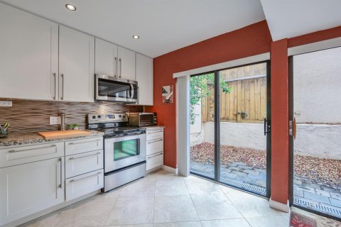 Copropriété à vendre à Lauderhill, Floride: 2 chambres, 133.41 m2 № 2146735 - photo 13