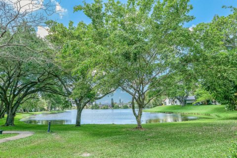 Condo à Lauderhill, Floride, 2 chambres № 2146735
